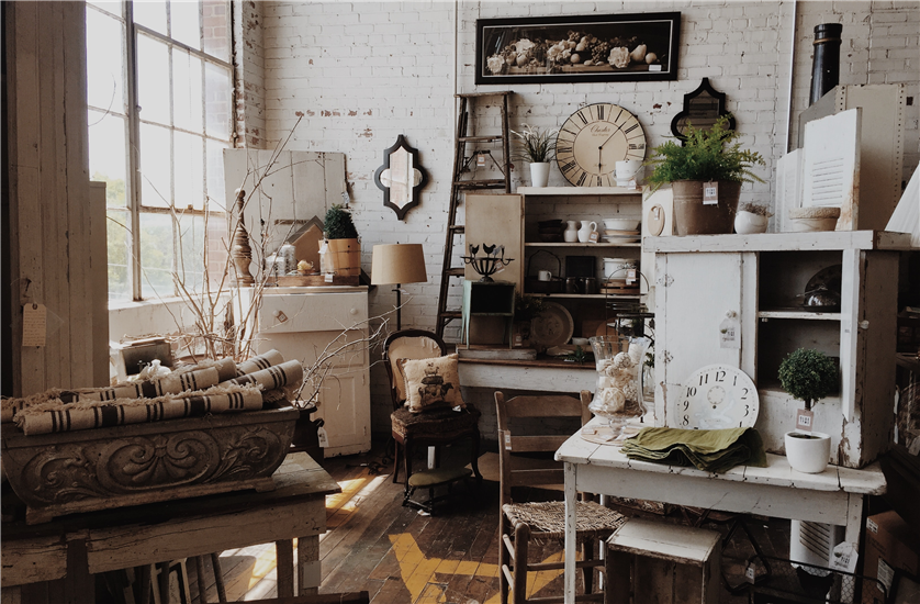 How to Tell the Difference Between Antique and Vintage Furniture
